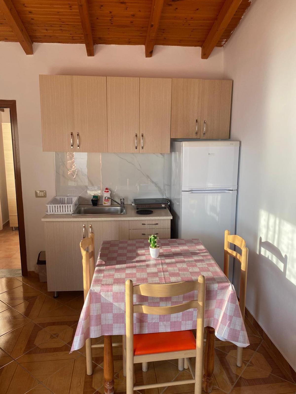 Vlorë Sea View Apartments מראה חיצוני תמונה